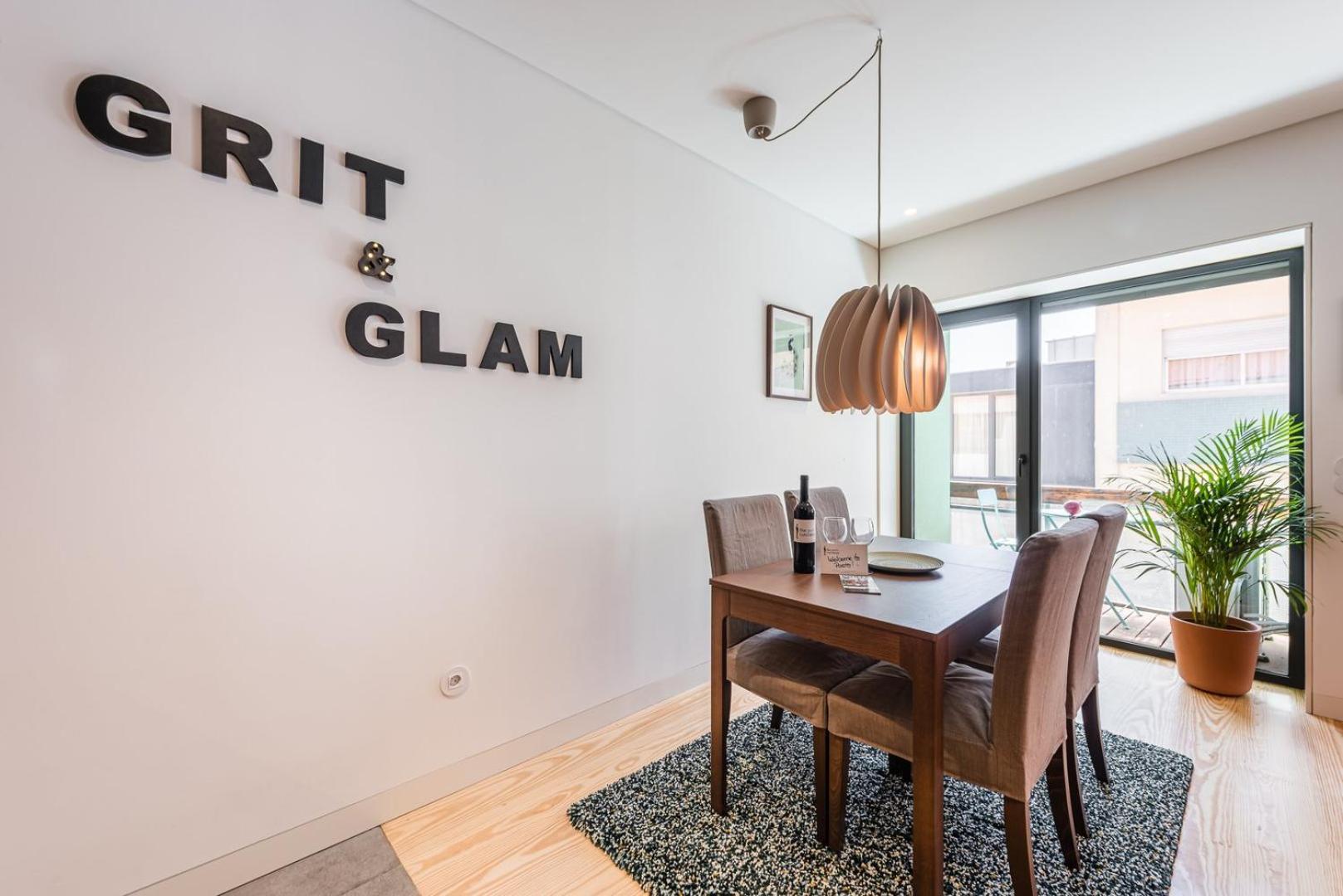 Guestready - Grit & Glam Apartment Porto Luaran gambar